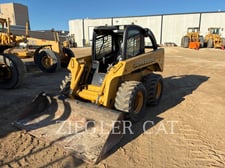 Deere & Co. 270, Skid Steer Loader, 1323 hours, S/N: B270311, 2000