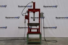 25 Ton, Dayton #3Z916A, H-frame hydrauic press, 18" stroke, 22" btwn uprights, 4" bore, 460 V.