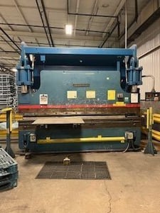 230 Ton, Cincinnati #230CBX10, hydraulic press brake, 10' overall, 102" between housing, 10" stroke, Hurco