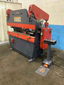 60 Ton, Accurpress #7606, hydraulic press brake, 6' overall, 52" between housing, 8" stroke, 10" throat, 1988