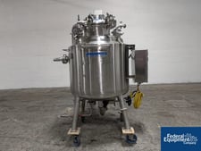 40 gallon Mueller Reactor, 316L Stainless Steel, 26" diameter x 20" straight side, dish top & bottom, 35 psi