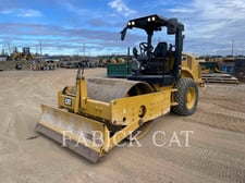 Caterpillar CS44B, Vibratory Single Drum Smooth, 1235 hours, S/N: 4G300662, 2021