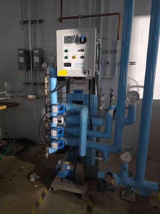 AmeriWater, High Efficiency Sand Filter, 460 V., w/ Controller & Manifolds