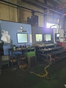 Daewoo Doosan #Mynx-9500/50, Fanuc Series I, 98.4" X, 37.4" Y, 33.5" Z, 6000 RPM, 30 automatic tool changer
