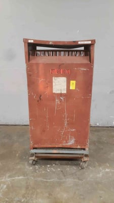 225 KVA, 480 Primary, 208Y/120 Secondary Cutler-Hammer #V48M28T22L, Dry Transformer, 3PH