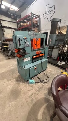6" x 6" x .375" Scotchman #6509-24M, ironworker, 65 ton, excellent, clean used machine