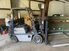 3000 lb. Komatsu #FG15HT-15, Propane Forklift, 3 stage mast, sideshift