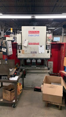 39 Ton, Baykal #APHA-39x4, Hydraulic CNC Press Brake, 4' overall, 460 V., 8.27" stroke, Baykal EC4 cnc