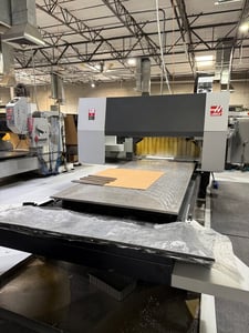 Haas #GR-510, CNC Gantry Machining Center, 121" X Travel, 61" Y Travel, 11" Z, 53" x 122" table, 15 HP, 8100