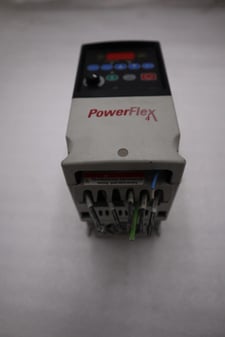 Allen-Bradley Bradley AB 22A-D2P3N104 /A PowerFlex 4 AC Drive 1HP 3Ph 480V STOCK H1405