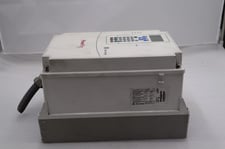 Allen-Bradley Bradley 20AD011C3AYNAEG0 Powerflex 70 Drive VFD MFG. 2015 FRN: 5.001 1726