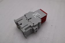 Allen-Bradley Bradley 100-C23*10 Safety Contactor SERC INCLUDES 100-C23*10 & 100S-F NEW