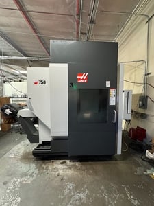 Haas #UMC-750, Universal Machining Center, 30" X, 22" Y, 20" Z, 24.8" x 19.7" table, 30 HP, 8100 RPM, 41
