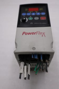 Allen-Bradley Bradley AB 22A-D2P3N104 /A PowerFlex 4 AC Drive 1HP 3Ph 480V STOCK H1408