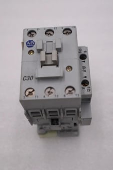 Allen-Bradley Allen-Bradley 100-C30*00 Series-B 600VAC Contactor STOCK H1193A
