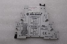 LOT OF 5 - Allen-Bradley 700-HLT1L1/A Interposing/Isolation Relay STOCK H1094A