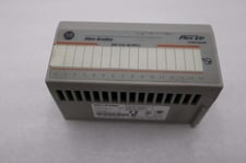 Allen-Bradley Allen-Bradley 1794-0A16 120Vac Output Module Flex I/O 16 Point STOCK H1227A