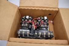 New Allen-Bradley bradley 520f-a0d ser w reversing starter size 0 - stock 1417cc