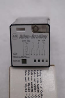 Lot of 2 - Allen-Bradley bradley 700-ha33z24-4 relay 3 pole 10a 24v dc stock h1593a