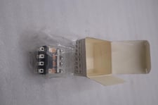 LOT OF 4 NEW OPEN BOX Allen-Bradley Allen Bradley 700 Type H Control Relay STK H743A