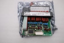 New open box Allen-Bradley allen bradley 1746-ia16 slc500 input module series c stock h950a
