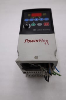 Allen-Bradley Bradley AB 22A-D2P3N104 /A PowerFlex 4 AC Drive 1HP 3Ph 480V STOCK H1404