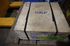 SKF Spherical Roller Bearing 22232 CCK/C3W33 / 22232CCK/C3W33 NEW STOCK CC33 7316576601347