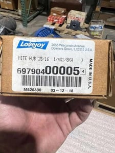 69790400005 - mite hub 15/16 1/4x1/8kw LOVEJOY NEW OPEN BOX STK L694CC