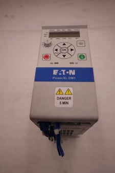 Eaton dm1-342d2nb-s20s vfd 480v 1hp powerxl stock 2893a