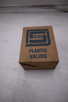 NEW OPEN BOX Spears 1829-012 1-1/4 PVC Union Ball Valve STK CC120