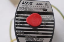 Asco efhc8320g184 red-hat ii 120v-ac 1/4in npt solenoid valve - stock k-3256cc