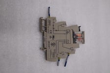 Lot of 4 omron g2rv-sl700-24vdc relay stock h1668a