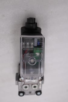 Kromschroder VAS115R/NQSR GAS SOLENOID VALVE 88000100 STOCK H1499