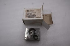 New open box Cutler-Hammer hammer t401la 504c497g01 terminal stock h1043a