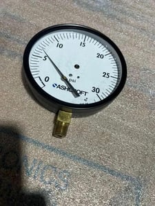 Ashcroft 45w1000h02l-30 / 0-30 psi pressure gauge 4.5" face /1/4 npt stk l707cc