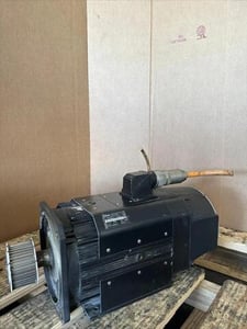 Rexroth R911309450 Servo Induction Motor MAD130B-0100-SA-S0-BQ0-35-V1 #HP105