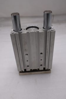 SMC MGPM32N-100 Pneumatic Guided Cylinder - SURPLUS NEVER USED - STOCK H1364