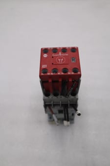 Allen-Bradley 700S-CF620DC/ 700-CF310* 100S-F Safety Control Relay #K-1227A 10611320337409