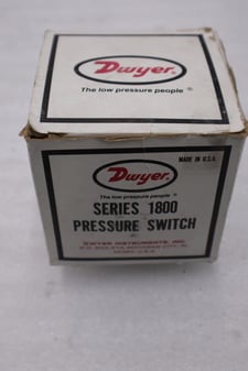 Dwyer series 1800 pressure switch 1823-0 - new in box - stock 3128cc