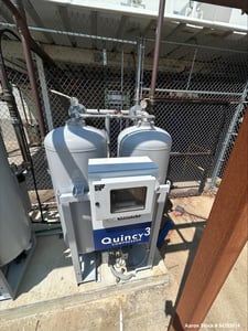 Quincy #QHD635, twin-tower heatless desiccant air dryer system, Type 1900-5003 Control, 2022 (3 available)