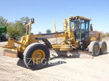 Deere &Co 770CH, Motor Grader, 15768 hours, S/N: DW770CH585482, 2002