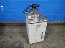 Yamato #SM510, Sterilizer, 220 V