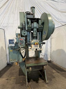 60 Ton, Niagara #AF-4, OBI press, 6" stroke, 16" Shut Height, 3" adj., 40-80 SPM, 32" x21"bed