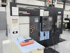 Daewoo Doosan #Lynx-220A-GL, CNC Lathe, 20.1" swing, 12.6" max. cutting diameter, 12.7" machining length