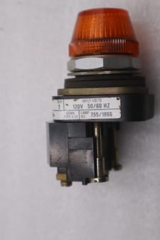 Allen-Bradley bradley 800t-p16 light stock #k-3695