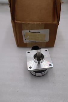 DYNAPAR Encoder Series HR52501000351 - NEW IN BOX - STOCK H573A