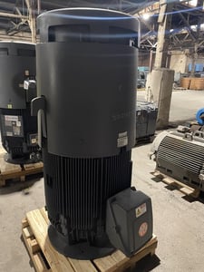 300 HP 1790 RPM U.S. Motors, Frame 5807P, TEFC BB, VSS, vertical solid shaft, 460 Volts, New Surplus (2