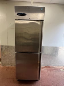 Image for Hoshizaki #CF1S-HSL, Two-Door Freezer, Stack, 450 psi, 9 amps, 116 Volts, 1PH