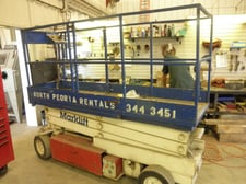 Marklift scissor lift, not operational, best for parts or repair
