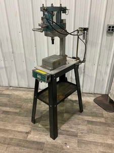 1 Ton, Mead, air press, 2.5 stroke, 6.5" x 8" bed area, 13" head adjustment, 13" open height